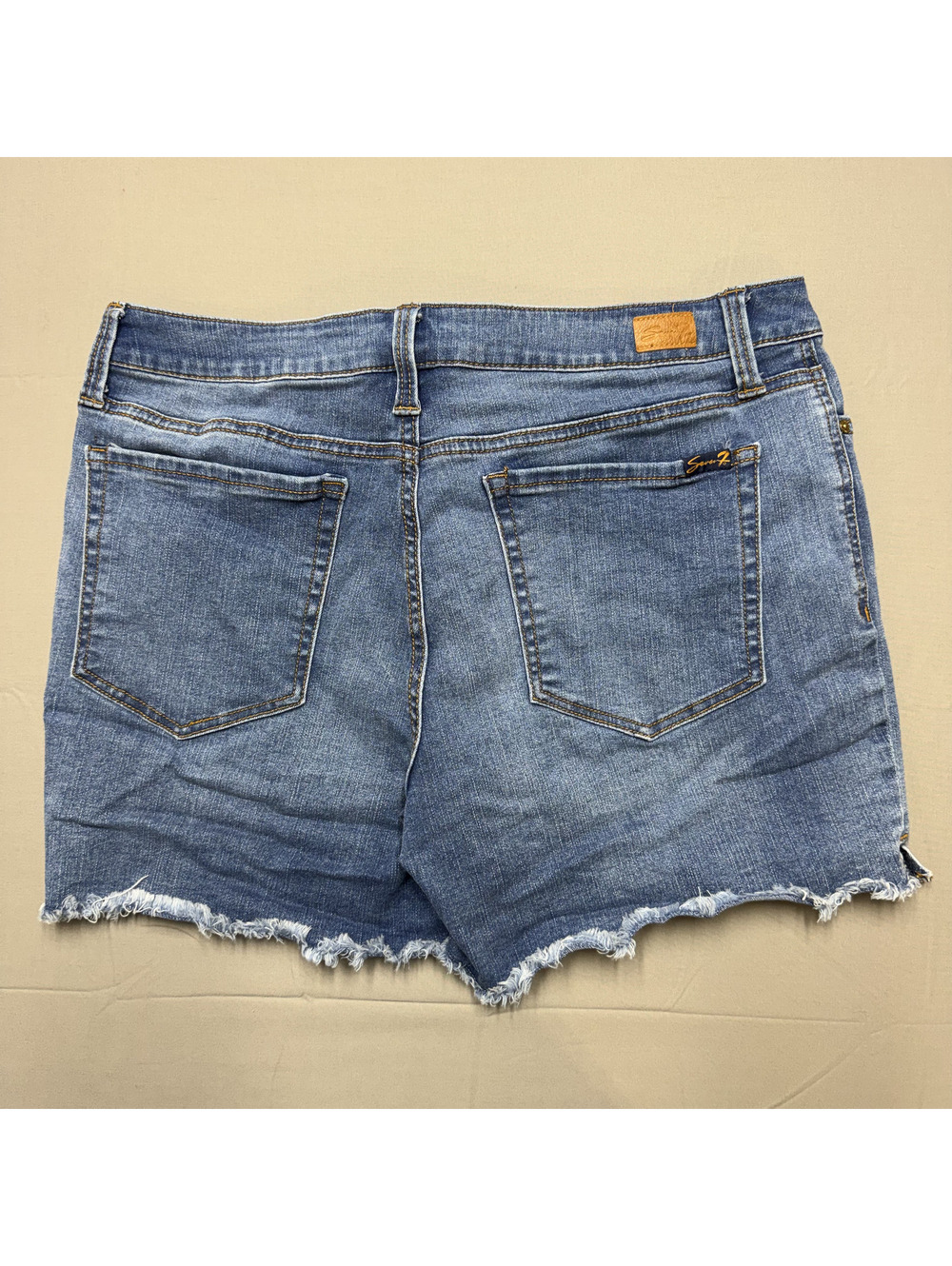 Seven7 Womens Weekend Stretch Denim Frayed Shorts Size 14 Blue Casual - Picture 4 of 9